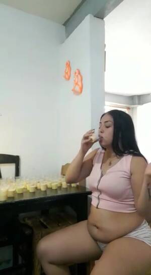 Mexican Webcam Bbw Belly Porn - Latina bellystuffing - ThisVid.com