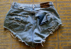 jeans shorts - DIY High Waisted Denim Shorts, Step-by-Step Instructions (with pictures) |  niftythriftygoodwill