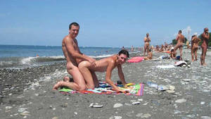 kinky nudist couples - Kinky exhibitionist couple fucked on the nudist beach in front of strangers