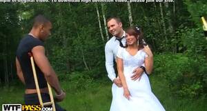 Bride Fucked Outdoors - The Groom The Bride Fucked Arduous The Woods - XXXVideo.tube