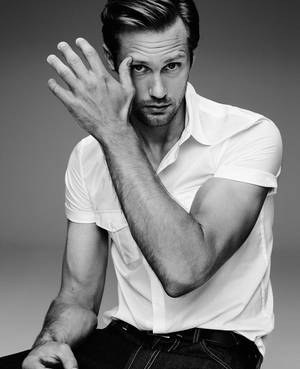 black hands people - Alexander Skarsgard in GQ Style Australia (Holy shit! Arm and hand porn!)