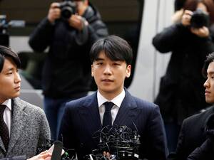 Korean Sex Sleep - Spycams, sex abuse and scandal: #MeToo reaches Korean pop | K-pop | The  Guardian