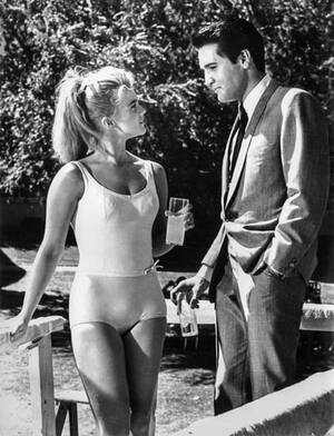 Elvis Ann Margret Fucking - Ann-Margret and Elvis Presley on the set of Viva Las Vegas in 1964.  [521x680] : r/HistoryPorn