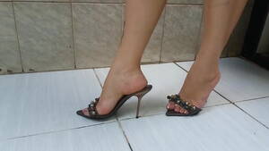 milf feet heels - Milf feet and high heels | xHamster