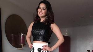 indian pornhub movie heroines - Bollywood actress Sunny Leone .