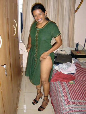 Clothes Removing - Delhi bhabhi reali xxx nude porn pics