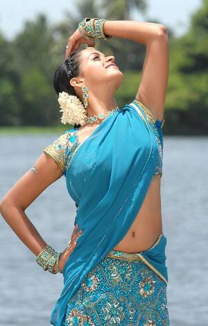 Bhavana - 58+ Exclusive Hot Pictures Of Indian Actress bhavana - Hot Collections