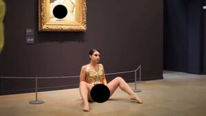 hairy pussy nudist pagent - Performance Artist Reenacts the Painting 'The Origin Of The World' | artFido