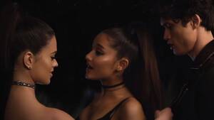 ariana grande fully naked lesbian - Ariana Grande Wants to Hook Up With a Girl in New Music Video