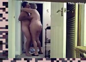 granny voyeur cam shower room - Hidden granny shower - video