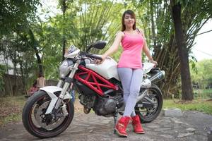 Catalan Girl Porn - GERALDINE CATALAN with a Ducati Bike