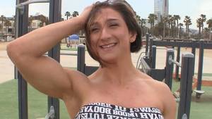 Female Weightlifter Blowjobs - 