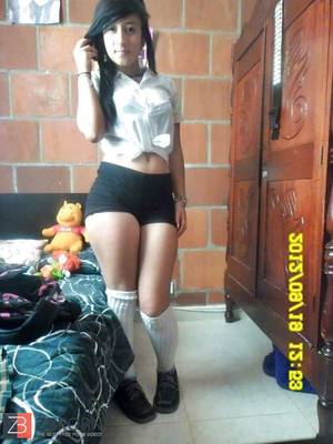 Colegiala - Mingle Colegialas Calientes