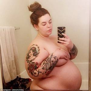 naked pregnant lady water broken - Putting it out there: Tess proudly showed off her bump with this nude image  posted