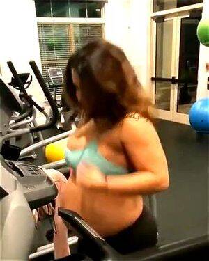 amateur preggo gym - Watch workout - Preggo, Fitness Babe, Amateur Porn - SpankBang