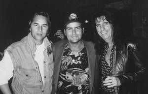 Don Johnson Porn - Alice Cooper with Don Johnson and Charlie Sheen. | This Is Not Porn - Rare