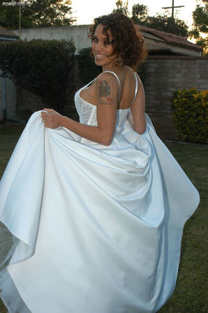 large latina bride - Latina bride Renae Cruz hikes her wedding dress to masturbate on the lawn -  PornPics.com