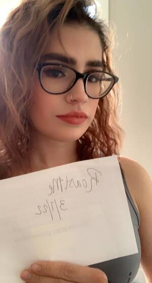 beautiful nudists blowjobs - Looking for my long lost Reddit love. Do your finest. Please find  meeeeee!!!! : r/RoastMe