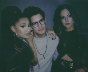 Elizabeth Gillies Ariana Grande Porn - See Ariana Grande's 'Victorious' Reunion With Matt Bennett and Elizabeth  Gillies at Atlanta Concert