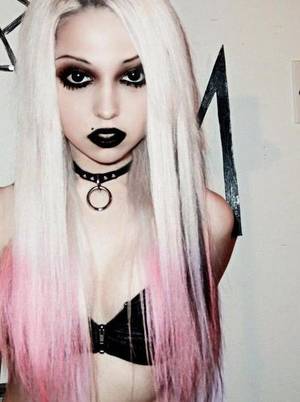 Gothic Blonde Porn - goth make up