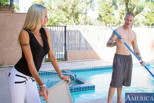 cougar poolboy - Blonde cougar Emma Starr has hardcore sex with the pool boy - NakedPics