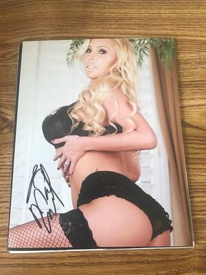 Mariah Carey Porn - Mary Carey Auographed 8x10 Photo Sexy Porn Actress Nude | eBay