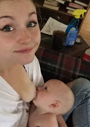 Big Breast Feeding Porn - 