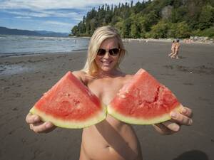 fkk nudist girls - We're an endangered species': Fewer nudists, more voyeurs at Vancouver's  Wreck Beach | National Post