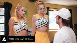 cheerleaders anal cum swapper - Teen Cheerleaders Cum Swap Their Coach's WHOLE LOAD! - RedTube