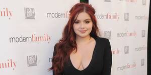 Ariel Winter Body Sexy Porn - You Have To See How Ariel Winter Just Shut Down Her Body Shamers | Women's  Health ariel winter shut down body shamers who said she squeezed into shorts