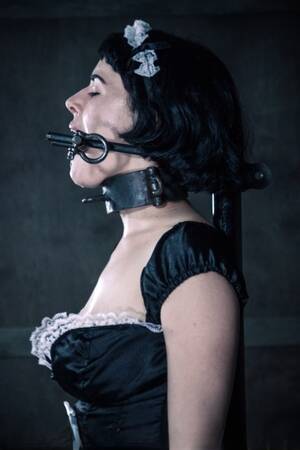 Bondage Maid Porn - Maid Bondage Porn Pics & Naked Photos - PornPics.com