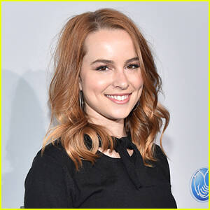 Bridgit Mendler Lesbian Real - Bridgit Mendler Photos, News, Videos and Gallery | Just Jared Jr.