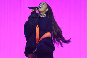 Ariana Grande Zendaya Lesbian Porn - A Look at Ariana Grande's 'Dangerous Woman' Tour Fashion â€“ Rvce News