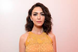 Iranian American Porn - Hotel Mumbai star Nazanin Boniadi: 'We're fighting inequality in the west,  but in Iran it's a chasm' | The Independent | The Independent