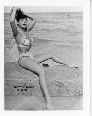 Bettie Page Blowjob - Bettie Page Reveals All' tells the story behind the pinups â€“ Orange County  Register