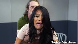 Latina Forced Porn - Undocumented latina drilled by border officer - XVIDEOS.COM