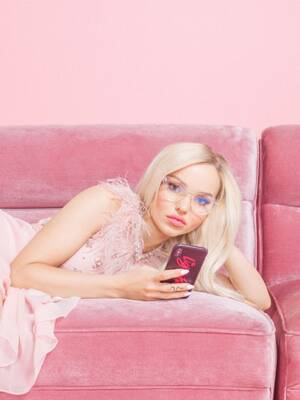 Dove Cameron Porn Glasses - Dove Cameron Says Her Style Icon Is Winona Ryder: 'She Is a Badass'