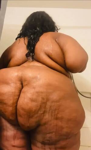 black ssbbw clips - Ssbbw Shower - video 2 - ThisVid.com