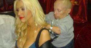 christina aguilera big boobs - Throwback to when Christina Aguilera asked me for a massage. I delivered. :  r/pics