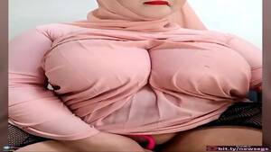 Arab Big Tits - Arab Big Tits Porn @ Dino Tube