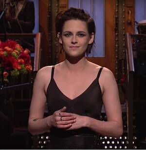 Kristen Stewart Lesbian Porn - Kristen Stewart says she prefers to keep her sexuality ambiguous