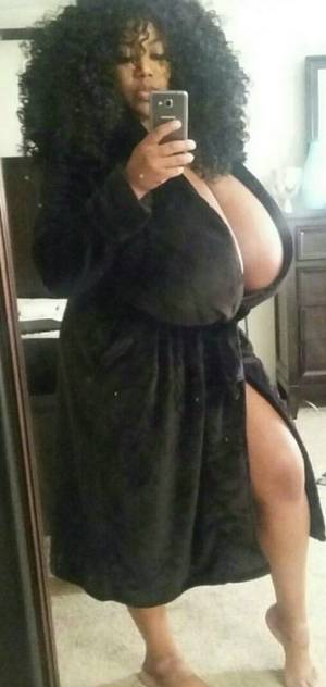 monster big black boobs selfie - Super Duper Damn