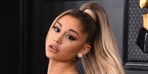 Ariana Grande Porn Captions - Ariana Grande Is Giving Away $1 Million In Free Therapy