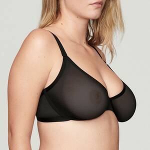 black sleeping tits - 25 Best Bras for Large Breasts 2023 - Best Bras for Big Boobs