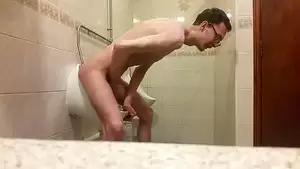 bathroom masturbation - amateur public bathroom masturbation Gay Porn - Popular Videos - Gay Bingo