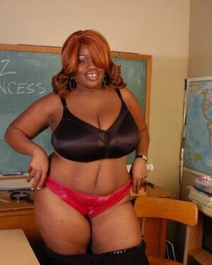 black teacher mature - Mature SSBBBW teacher Princess flashes big saggy black boobs in classroom  Porn Pictures, XXX Photos, Sex Images #2586648 - PICTOA