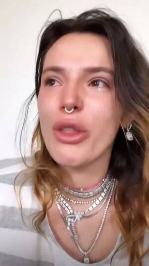 Bella Thorne Gallery - Bella Thorne breaks down in tears at Whoopi Goldberg's response to her  leaked nudes - Irish Mirror Online