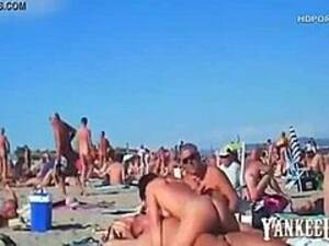 beach free sex samples - Beach Free sex videos - Sex bombs adore sucking the rods on the beach /  TUBEV.SEX