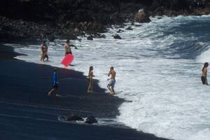 hawaii naturist beach sex - Kehena Black Sand Beach - Black's Beach Etiquette