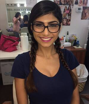 Lebanese Porn Actress - Lebanese Porn Star Mia Khalifa's Rise Divides Her Home Country